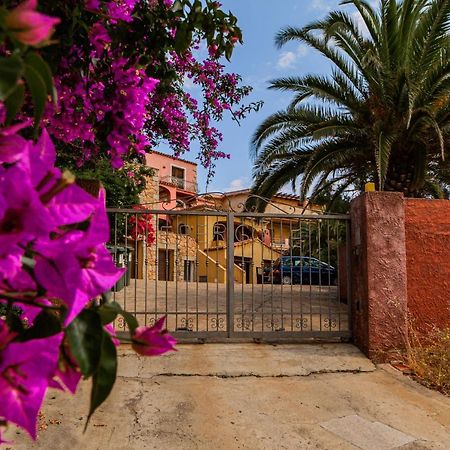 Le Pergole 02 - Trilocale Con Posto Auto Apartment La Maddalena  Bagian luar foto