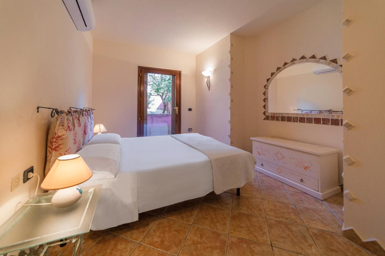 Le Pergole 02 - Trilocale Con Posto Auto Apartment La Maddalena  Bagian luar foto
